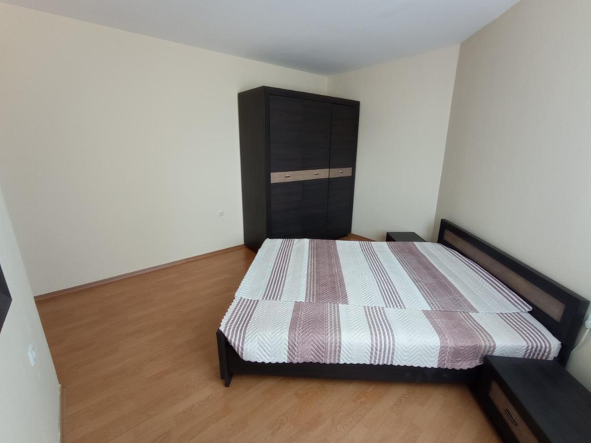 Dom-El Real Apartments 4 - Święty Włas Zewnętrze zdjęcie