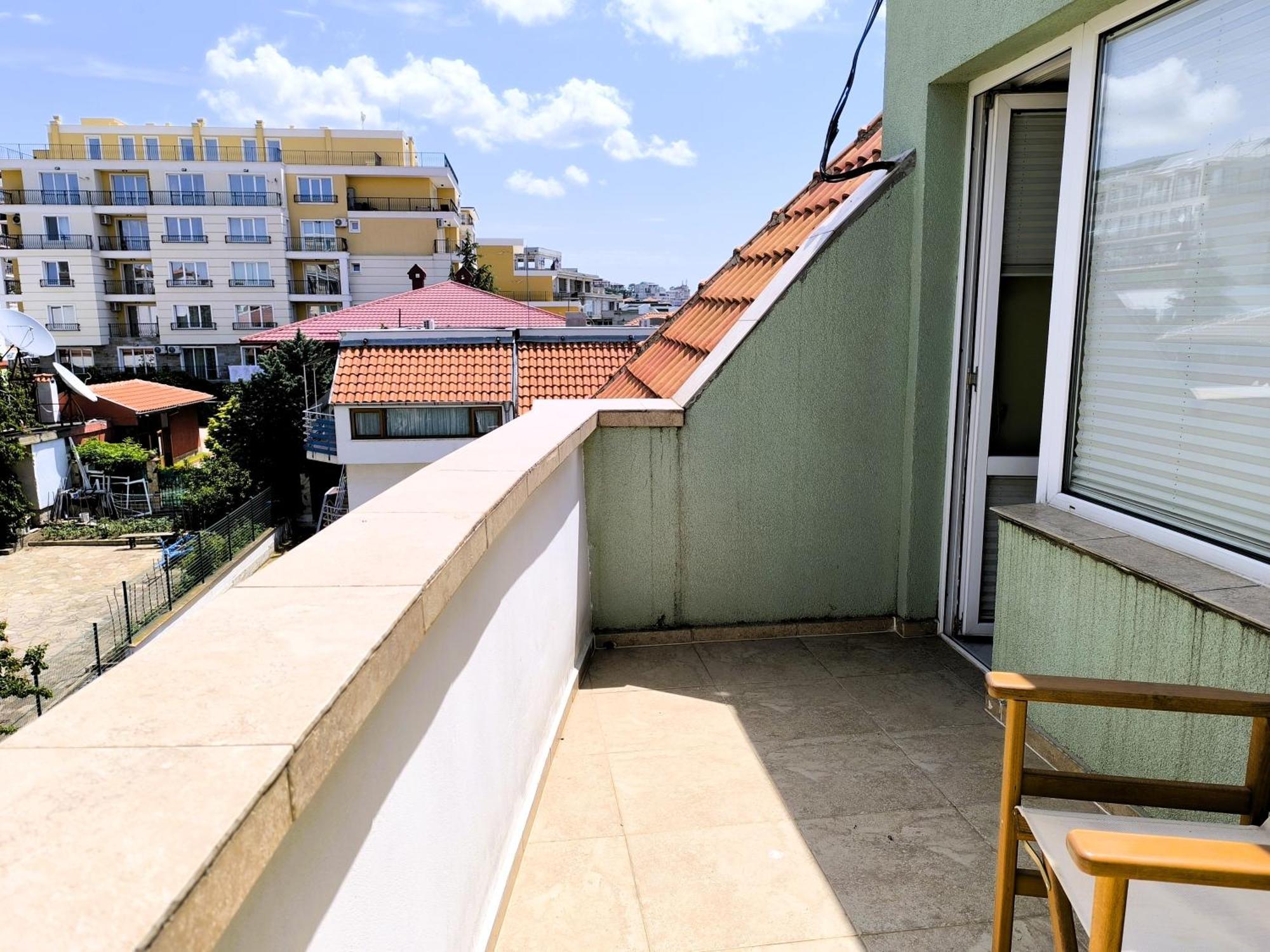 Dom-El Real Apartments 4 - Święty Włas Zewnętrze zdjęcie